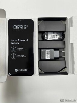 Motorola g8 POWER LITE 4/64GB - 2