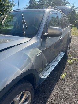 Bmw x5 na súčiastky alebo v celku. - 2