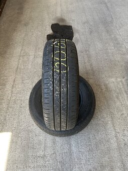 215/70 R15 - 2