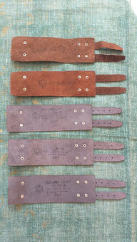 Koženkové zápästníky na predaj - 2