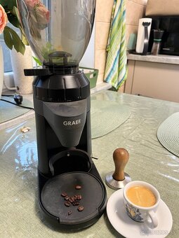 Mlynček na kávu GRAEF. - 2