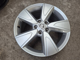 5x108 r17 ET50,5 x 7,5J elektróny originál VOLVO - 2