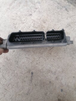 Riadiaca jednotka VW golf IV 1.9tdi 66kw. - 2