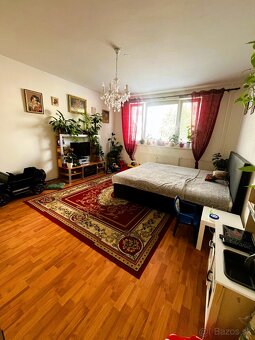 Veľký, slnečný 3 izbový byt s loggiou (77m2), Levice,sídl R5 - 2