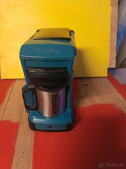 Kávovar Makita lxt - cxt batérie - 2