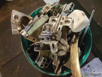 Doplnky k nábytku - 2