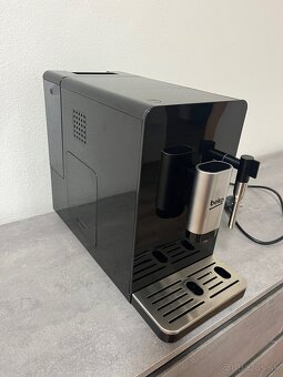 Predám automaticky kávovar Beko - 2