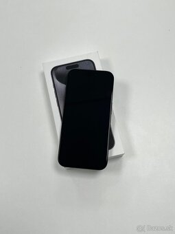 iPhone 15 Pro 128GB Black Titanium - 2