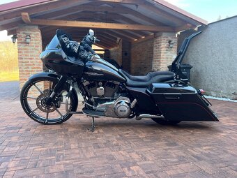 Harley Davidson street glide - 2