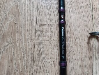 Predám 2 prúty Delphin black corsa 3m 2,75lb - 2
