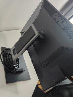 LCD monitor 22" Dell Professional P2210 - 2