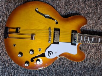 Epiphone Riviera Royal Tan - 2