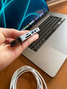 Apple MacBook Pro 2019 16” - 2