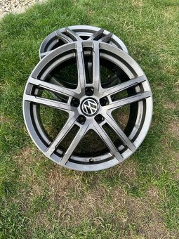 Disky R18 z golf GTi - 2