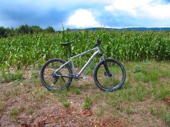 Horský MTB bicykel Rockrider ST 530 - šedý, rám L, 27,5 - 2