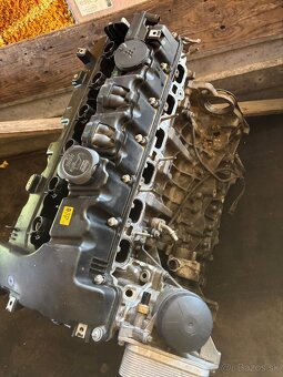 BMW N53B30U0 - 2