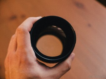 Samyang 85mm T1.5 - Canon EF - 2
