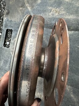 Zotrvačnik Audi A6 c7 automatická 7st prevodovka - 2