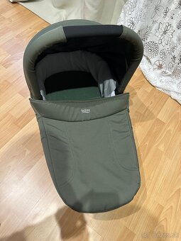 Britax Römer vanička – olivová + príslušenstvo - 2