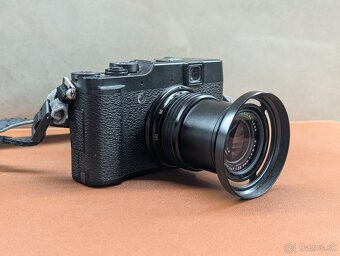 Fujifilm X10 - 2