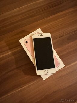 iPhone 7 32GB s obalmi GRÁTIS - 2