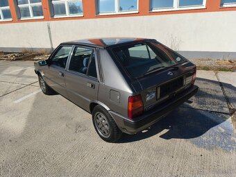 Lancia Delta LX 1.3 - 2