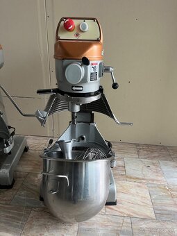 Kuchynský robot 20l - 2