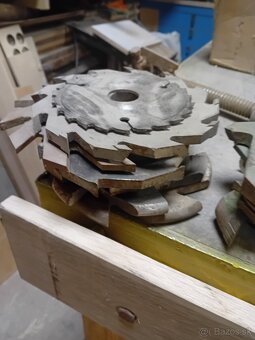 Fréza nástroj a hriadele. - 2