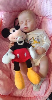 Realistické spinkajúce miminko - 2