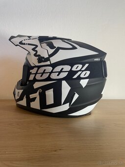 ,Motocross prilba, - 2