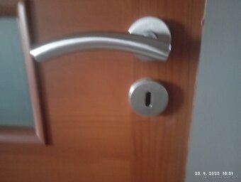 Kľučky na dveee - 2