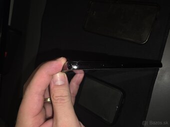Samsung Galaxy S22 - 2