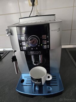 Kavovar Delonghi Magnifica S - 2