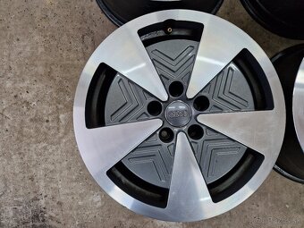 Audi 5x112 R17-Mam pneu. - 2