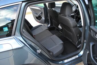 Škoda Superb Combi 2.0 TDI Style DSG - 2