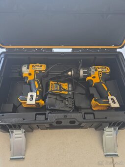 Predám dewalt set naradia - 2