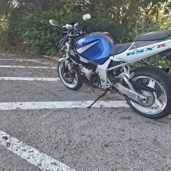 Suzuki gsxr 750 K1 - 2