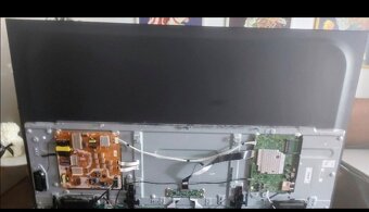 Panasonic TX-58GX810E Smart 4K - 2