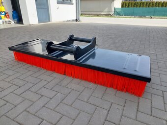Zametacia metla na bager , uchytenie S60 - 2