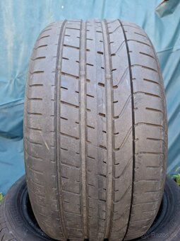 Ponúkam 2 letné pneumatiky Pirelli PZero 255/35 R18 - 2
