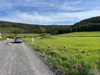 Predam krasny slnecny stavebny pozemok v Hôrkę 601m2 - 2