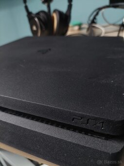 Predam PS4 s 3 ovladacmi - 2