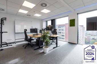 Reprezentatívna kancelária, DUETT I Námestie osloboditeľov - 2