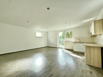 Predaj 4 izbový byt s veľkorysou terasou, obec Prašice - 2