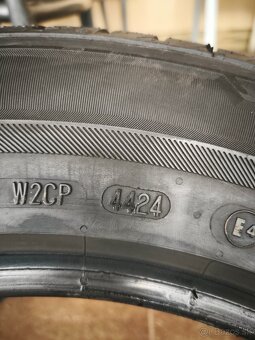 Zimné pneu 215/65R17 Barum Polaris5 a Semperit speed-grip5 - 2