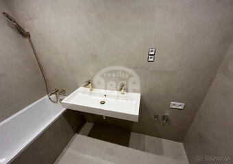 3- izbový byt na sídlisku Juh v Michalovciach - 2