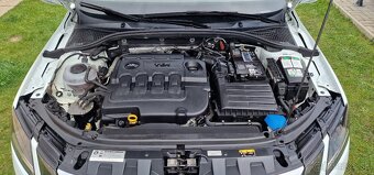 ŠKODA OCTAVIA III COMBI 2.0 TDI DSG 110 kW - 2