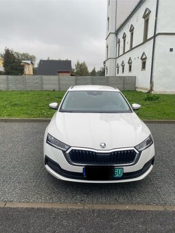 Predám Škodu Octavia Combi IV 1.4 TSI PHEV Ambition, 2021 - 2
