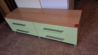 Komoda - 2