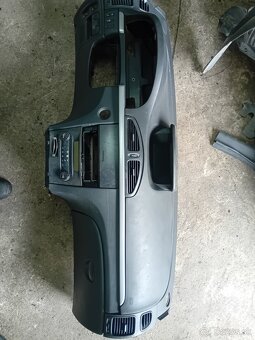 Predam palubnu dosku s renault laguna 2 - 2